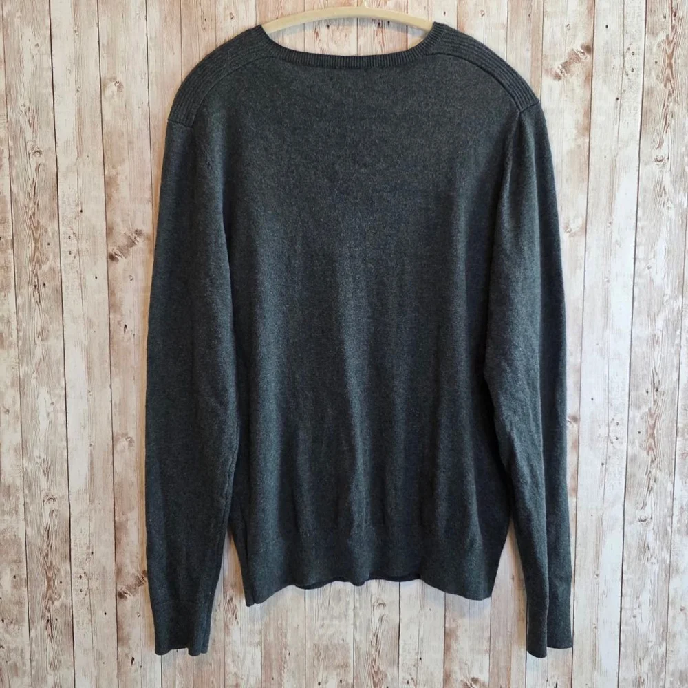 Men's Marc Anthony V-Neck Sweater M Gray